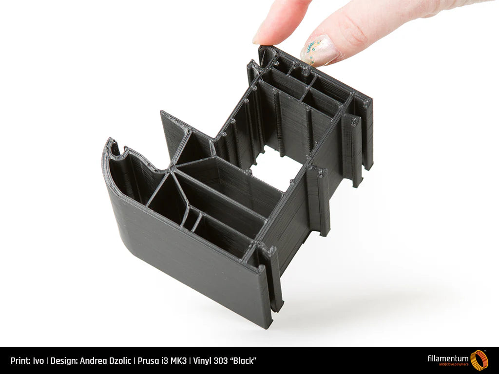 Fillamentum Vinyl 303- Polyvinyl Chloride PVC